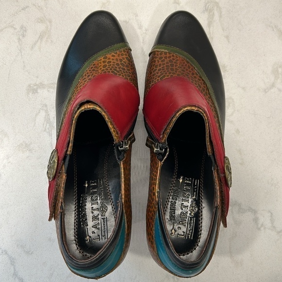 L’Artiste by Spring Step Women's Fia Dress Pump Embossed Hand Painted Leather - Picture 13 of 16